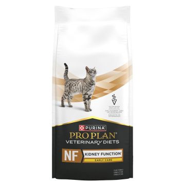 A bag of Pro Plan Veterinary Diets NF Kidney Function Early Care dry cat food.