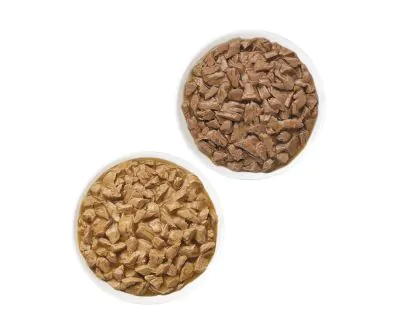 Pro Plan Veterinary Diets UR Savory Selects Urinary St/Ox Wet Cat Food in bowls.
